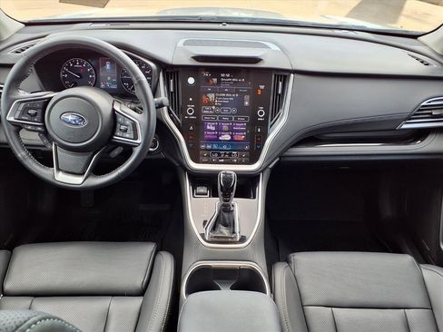 Used 2021 Subaru Outback Limited image 4
