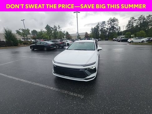 Certified 2025 Hyundai Sonata SE FWD image 4