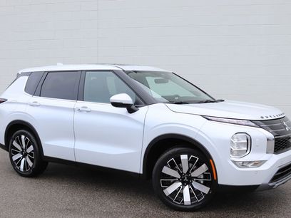 New 2026 Mitsubishi Outlander SE