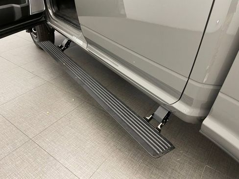 New 2026 RAM 3500 Laramie AWD/4WD image 14