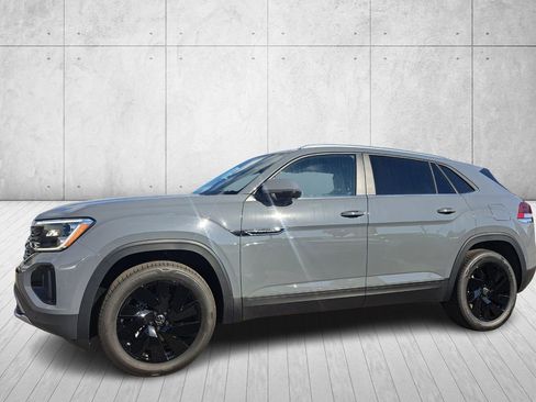 New 2026 Volkswagen Atlas Cross Sport SE image 1