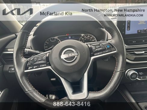 Used 2023 Nissan Altima 2.0 SR FWD image 15