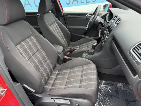 Used 2013 Volkswagen GTI Driver's Edition FWD image 34