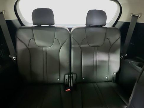 Used 2022 Kia Sorento S FWD image 28