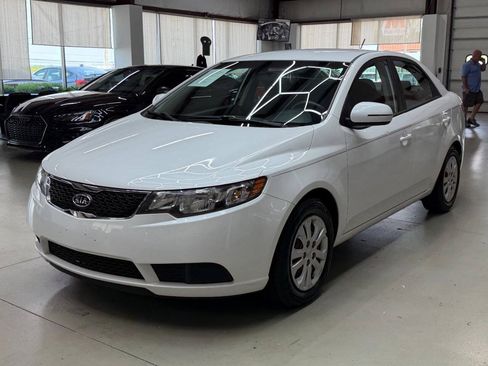 Used 2013 Kia Forte EX FWD image 5