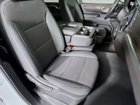 Used 2025 Chevrolet Silverado 2500 LT w/ Safety Package image 23