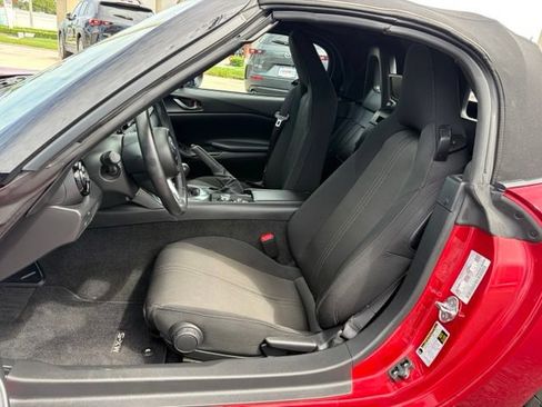 Used 2024 MAZDA MX-5 Miata Sport RWD image 13