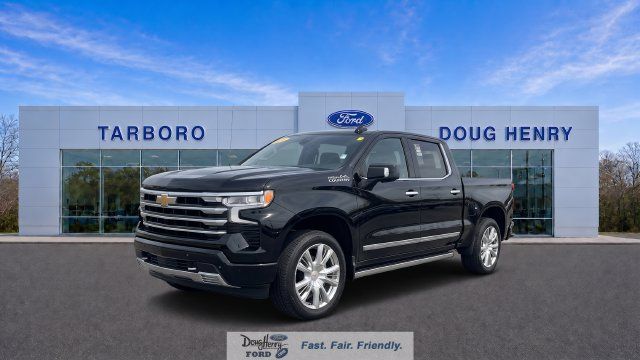 Used 2026 Chevrolet Silverado 1500 High Country w/ High Country Premium Package AWD/4WD image 1