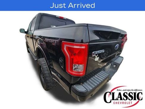 Used 2016 Ford F150 XLT w/ Equipment Group 302A Luxury image 7