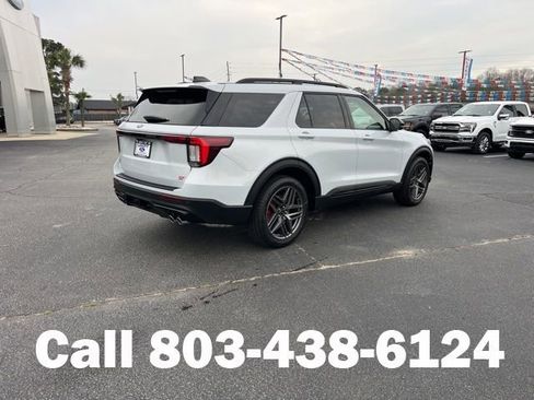 New 2026 Ford Explorer ST AWD/4WD image 3