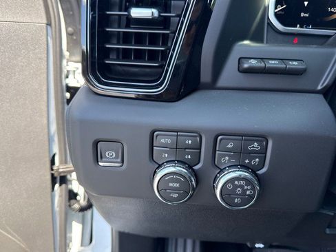 New 2026 GMC Sierra 2500 AT4 image 26