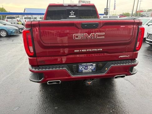 Used 2024 GMC Sierra 1500 AT4 w/ Technology Package AWD/4WD image 5