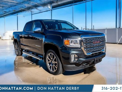 Used 2021 GMC Canyon Denali image 25