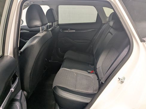Used 2024 Kia Seltos S AWD/4WD image 24