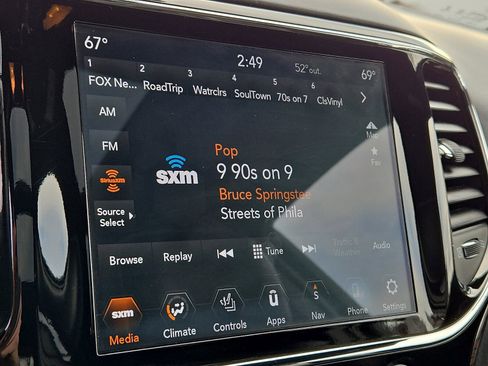 Used 2020 Jeep Grand Cherokee Summit image 18