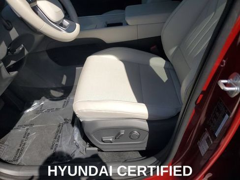 Certified 2025 Hyundai Santa Fe SEL FWD image 12