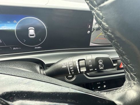 Used 2024 Kia Seltos EX AWD/4WD image 32