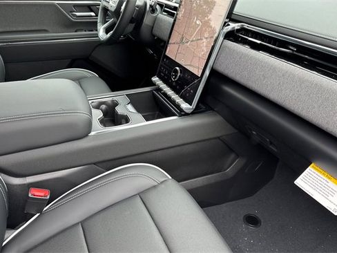 New 2026 GMC Sierra EV Elevation image 17