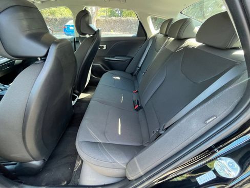Used 2026 Kia K4 FWD image 24