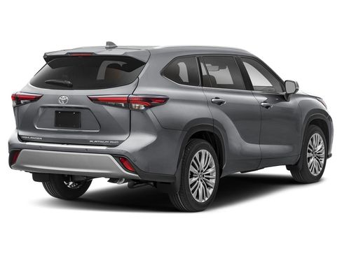 New 2026 Toyota Highlander Platinum AWD/4WD image 35