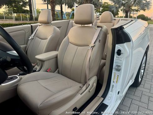 Used 2013 Chrysler 200 Touring FWD image 24