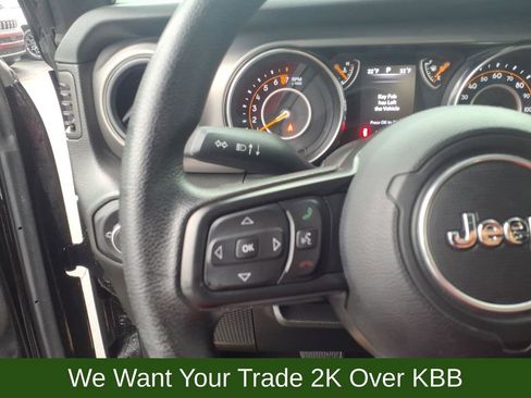 Used 2022 Jeep Wrangler Unlimited Sport image 29