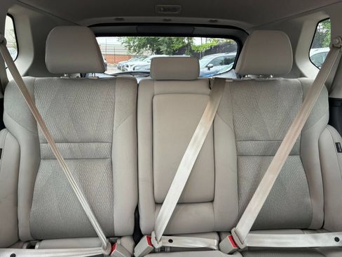 Used 2025 Nissan Rogue SV FWD image 33