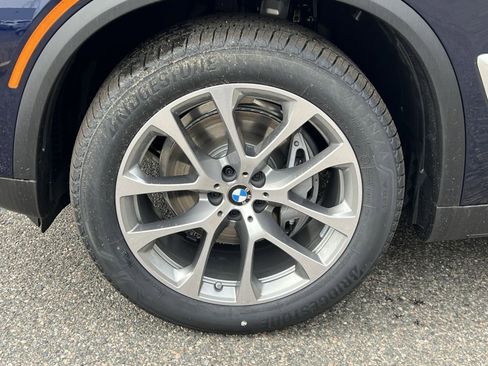 New 2026 BMW X5 xDrive40i image 9