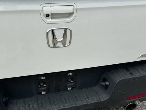 Used 2023 Honda Ridgeline RTL-E image 12