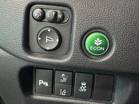 Used 2020 Honda Pilot Elite image 21