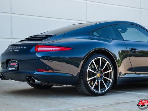 Used 2015 Porsche 911 Carrera image 38