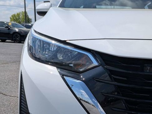 Certified 2025 Nissan Sentra S image 9