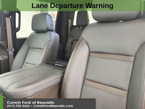 Used 2023 GMC Sierra 3500 Denali AWD/4WD image 10