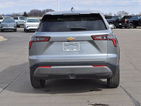 New 2026 Chevrolet Equinox LT w/ Convenience Package II image 4