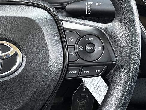 Used 2024 Toyota Corolla LE image 14