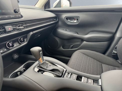 New 2026 Honda HR-V LX image 16