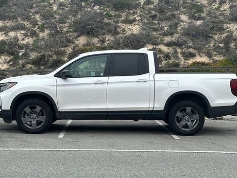 Used 2024 Honda Ridgeline TrailSport image 6