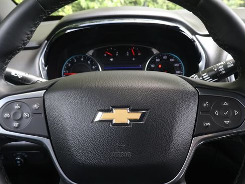 Used 2023 Chevrolet Traverse LT FWD image 29