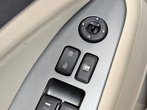 Used 2015 Kia Optima LX FWD image 11