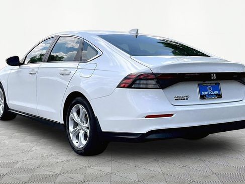 Certified 2024 Honda Accord LX image 4