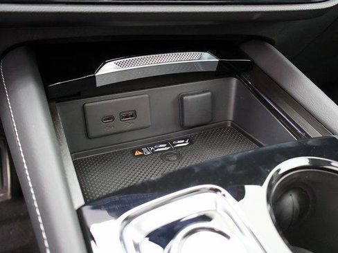 New 2025 Buick Envision Sport Touring image 34