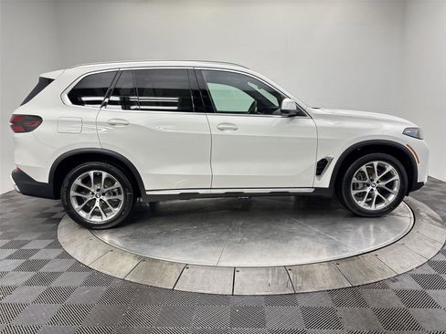 New 2026 BMW X5 xDrive40i image 17