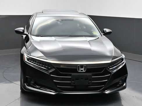 Used 2021 Honda Accord Sport image 3