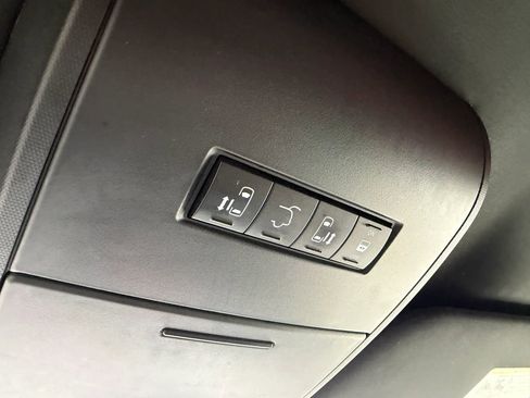 Used 2019 Dodge Grand Caravan GT image 30