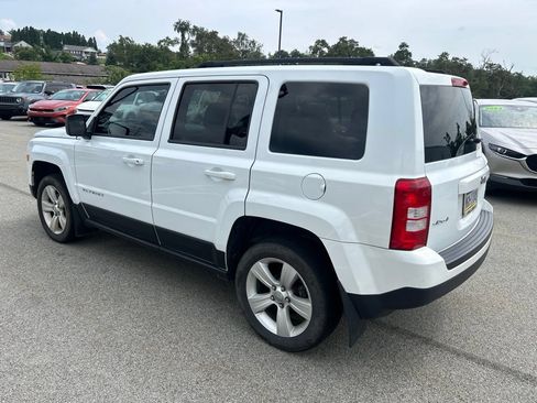 Used 2015 Jeep Patriot High Altitude AWD/4WD image 4