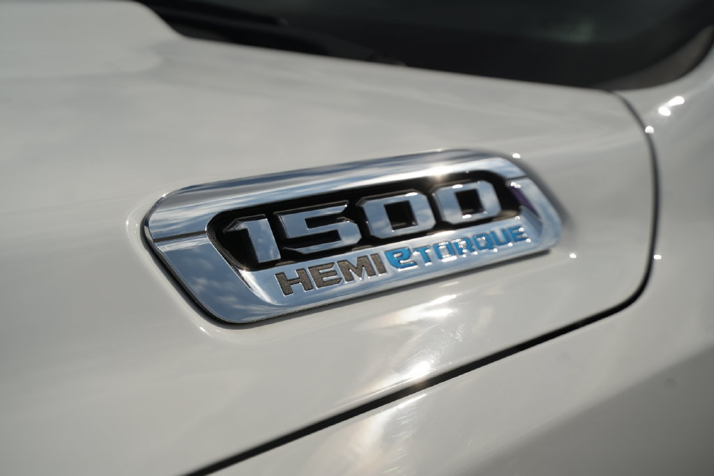 Used 2022 RAM 1500 Big Horn AWD/4WD image 41