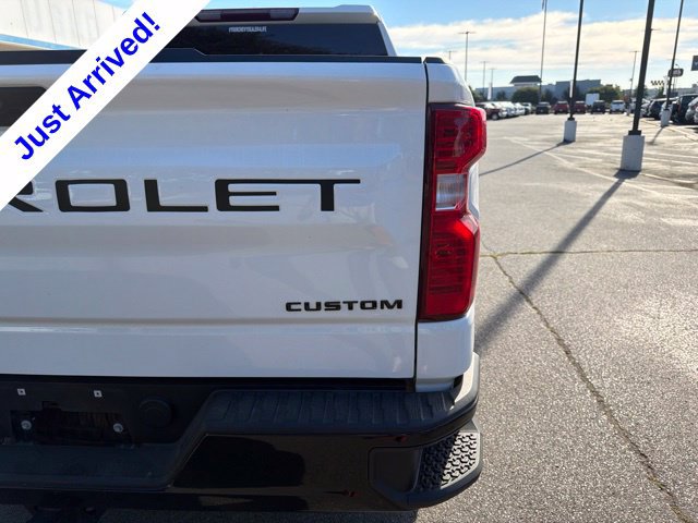 Used 2022 Chevrolet Silverado 1500 Custom Trail Boss w/ LPO, Dark Essentials Package AWD/4WD image 23