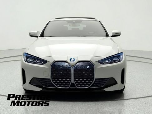 Used 2024 BMW i4 xDrive40i AWD/4WD image 2