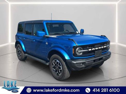 Certified 2024 Ford Bronco Outer Banks AWD/4WD image 1