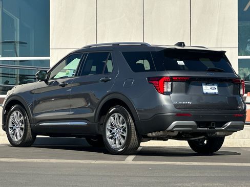 New 2026 Ford Explorer Platinum image 5